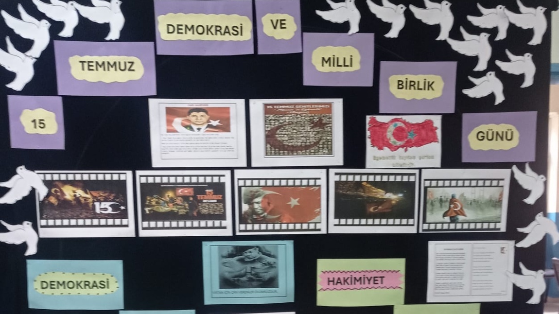 15 TEMMUZ DEMOKRASİ VE MİLLİ BİRLİK GÜNÜNÜ COŞKUYLA KUTLADIK